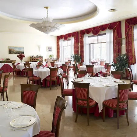 Villa Pace Park Hotel Bolognese-3