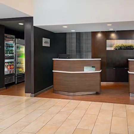 Courtyard By Marriott Danbury-3