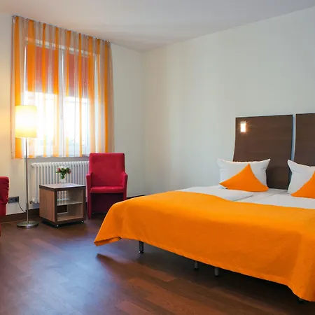 Stadthotel Freiburg Kolping Hotels&Resorts-3