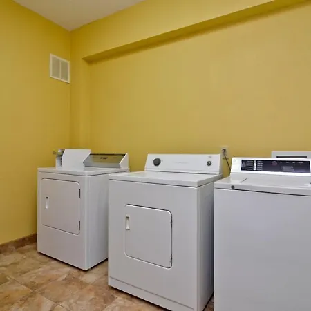 Spark By Hilton Wilmington Carolina Beach Rd-3