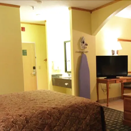 Home Gate Inn & Suites-2