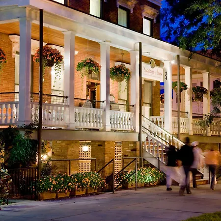 Saratoga Arms Hotel-2