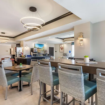Best Western Prime Inn & Suites-3