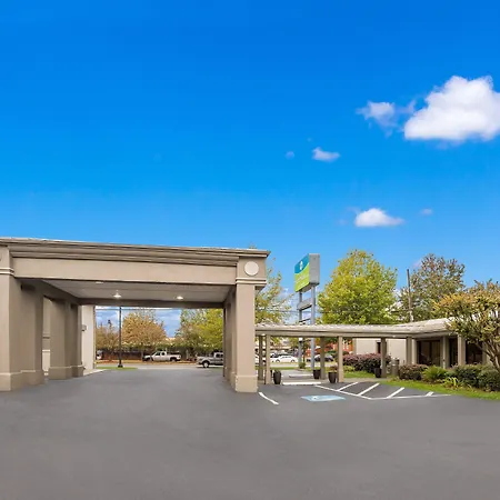 Surestay Hotel By Best Western Columbus Downtown-3