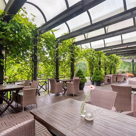 Wyndham Garden Lahnstein Koblenz-2