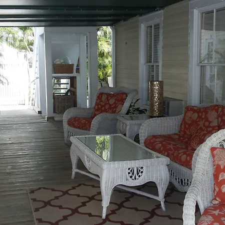 Heron House Court (Adults Only)-3