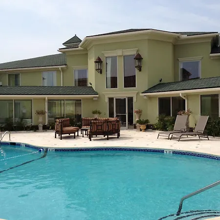 Town & Country Inn And Suites-2