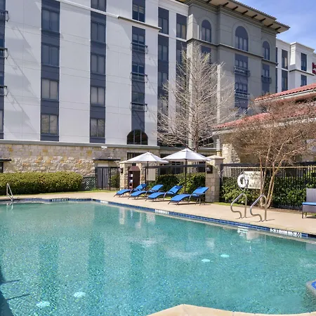 Hampton Inn & Suites Legacy Park-Frisco-2