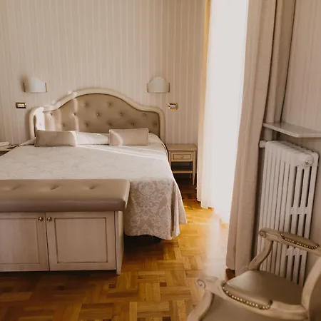 Hotel Metropole-3