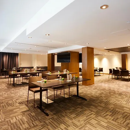 Le Germain Hotel Toronto-3