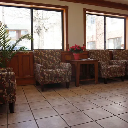 Luxury Inn & Suites-3