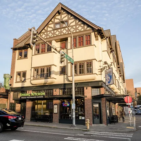 College Inn Hotel-2