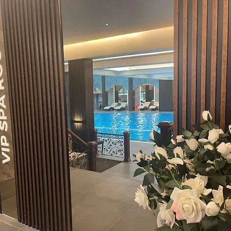 Ramada By Wyndham Sofia City Center-3