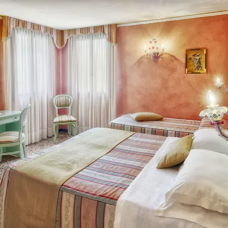 Hotel Firenze-3