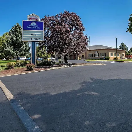 Americas Best Value Sandman Inn-2