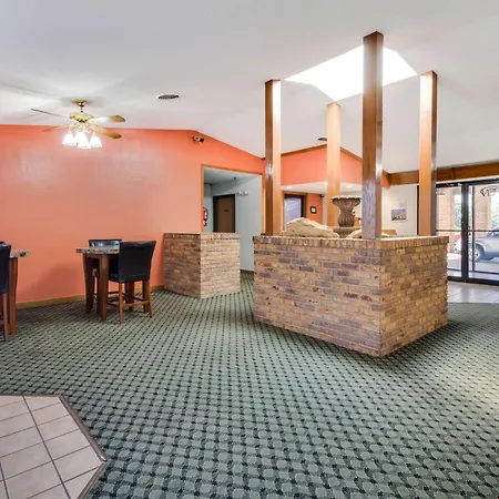 Motel 6-Marion, Il-2