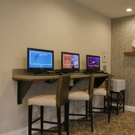 Hampton Inn Hallandale Beach-Aventura-2