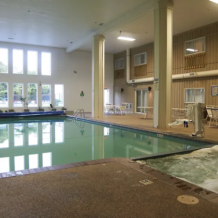 Sandwich Lodge & Resort-3