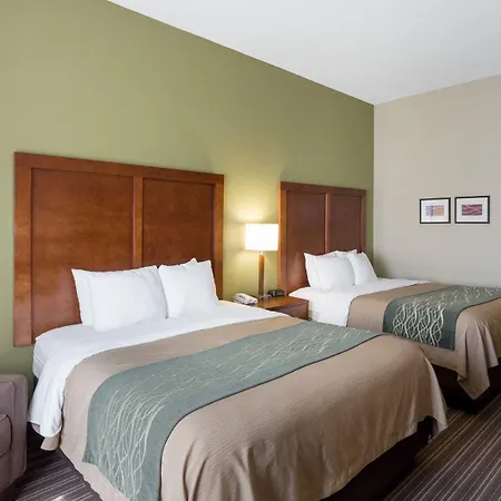Comfort Inn & Suites Fayetteville-University Area-2