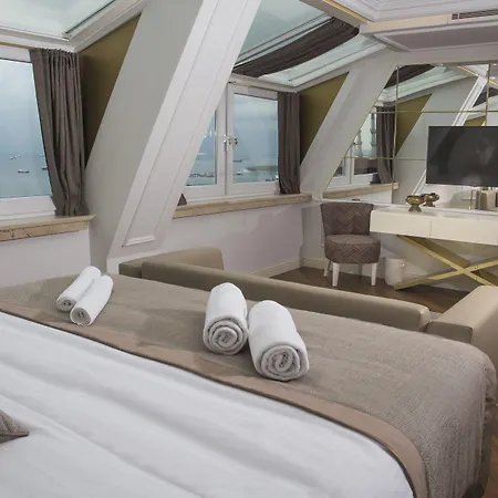 Mina Hotel - Special Category-2
