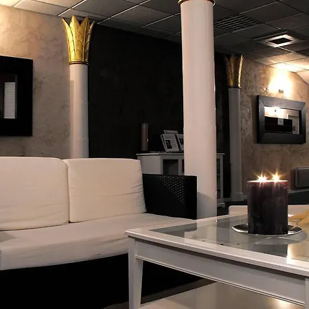 Appart-Hôtel Le Trianon-2