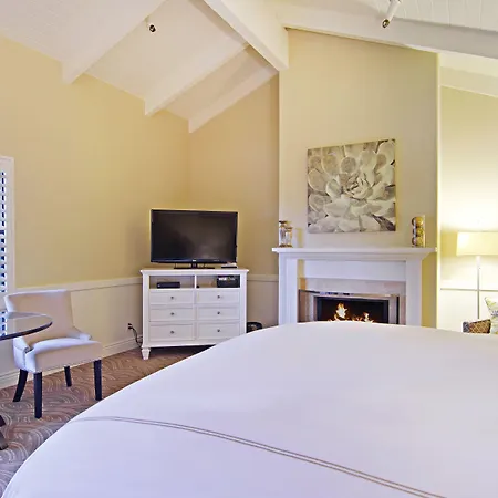 Carriage House Inn-3