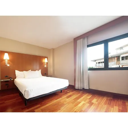Hotel Ciutat Martorell-3