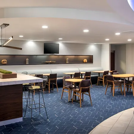 Courtyard By Marriott Ewing Princeton-2