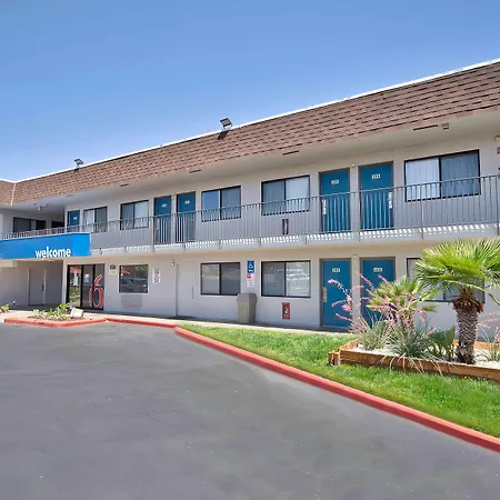 Motel 6-Palmdale, Ca-3