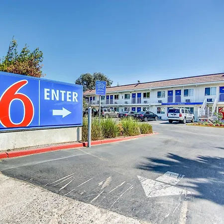 Motel 6-Stockton, Ca - Charter Way West-3