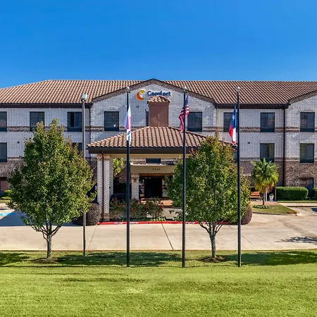 Comfort Suites Marshall-3