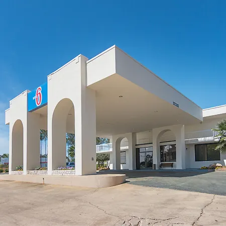 Motel 6-Newnan, Ga-3