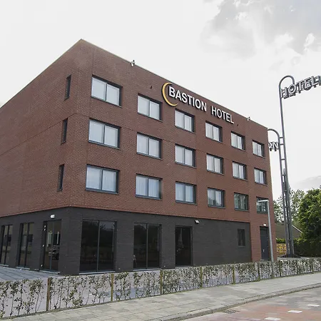 Bastion Hotel Leeuwarden-3