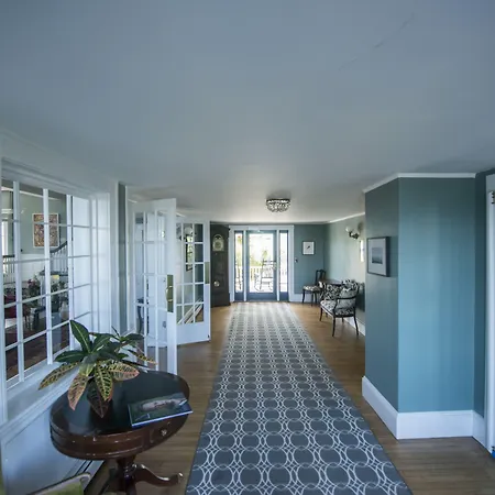 Emerson Inn By The Sea-2