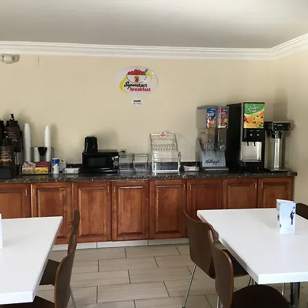 Super 8 By Wyndham Vicksburg-2