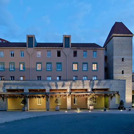 Explorers Hotel Marne-la-Vallée-2