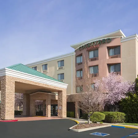 Courtyard By Marriott Sacramento Folsom-2