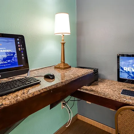 Best Western Plus The Woodlands-2