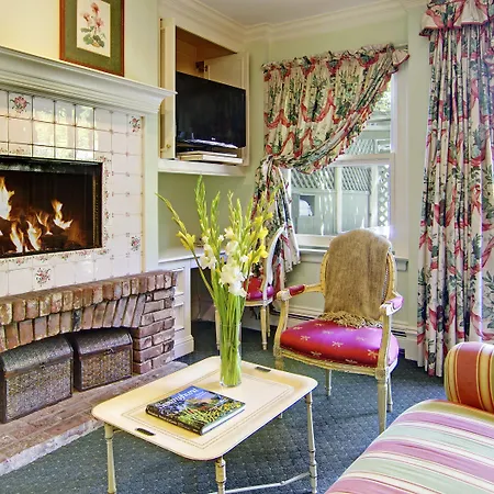 Inn At Depot Hill-3