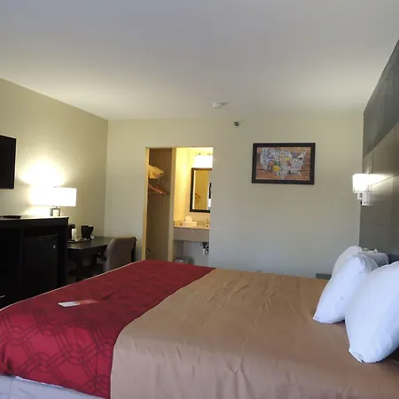 Econo Lodge Freeport - Brunswick Area-2