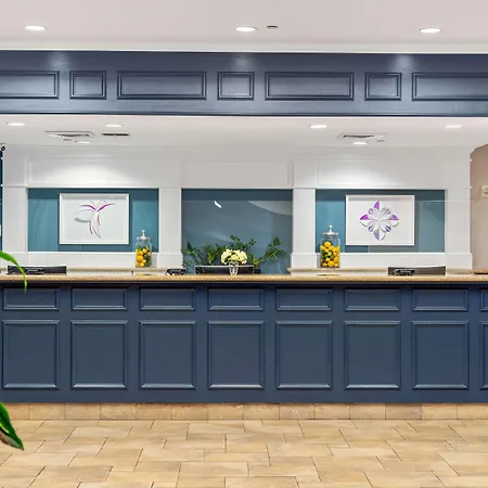 Hilton Garden Inn New Orleans French Quarter/Cbd-2
