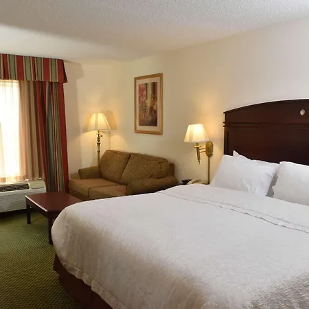 Hampton Inn Stony Creek-3