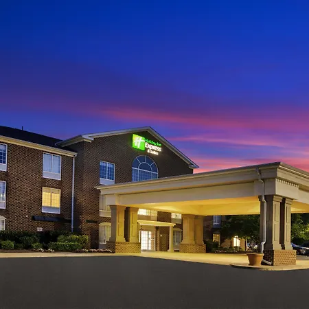 Holiday Inn Express Hotel & Suites Warrenton By Ihg-3