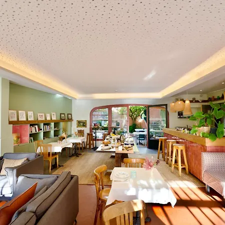 Boutique Hotel Maria-Christina-2