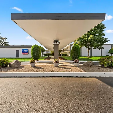 Americas Best Value Inn - Wilson-3