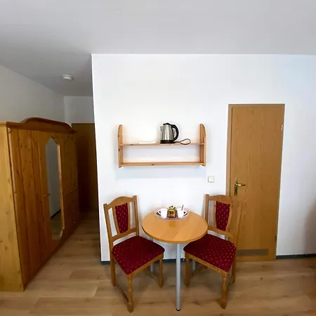 Deutscher Hof-3