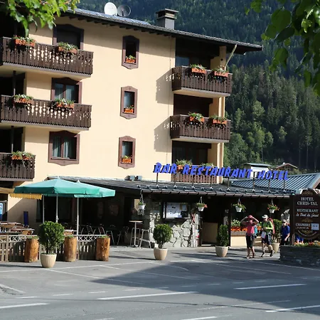 Chris-Tal Hotel-2