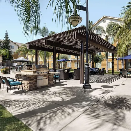 Homewood Suites Bakersfield-3