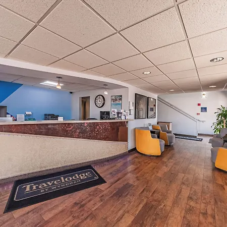 Travelodge By Wyndham Colorado Springs Airport - Peterson Sfb-2