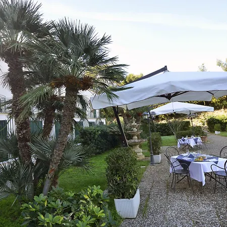 Hotel Villa d'Amato-3